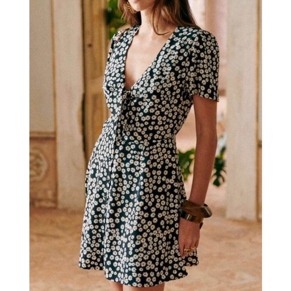 Sézane Norabel Daisies Mini Dress Women’s 34 US 2 Black Floral - Picture 8 of 8